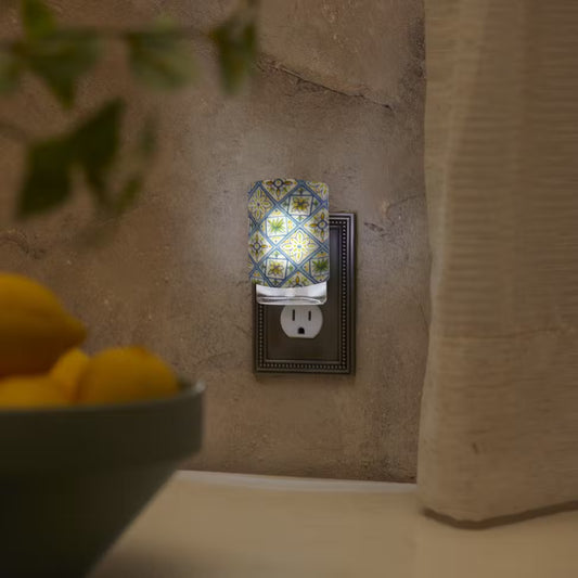 Hello, Italy! Pattern ScentPlug® Diffuser w/ Light