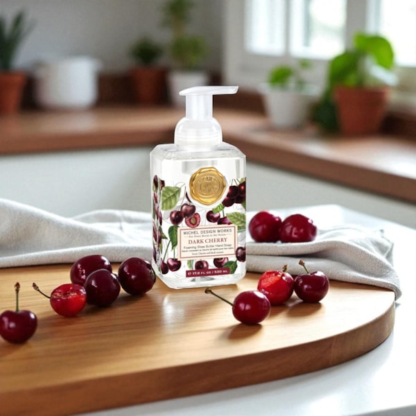 MDW DARK CHERRY FOAMING SOAP