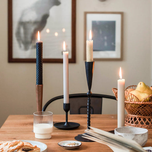 Bee Hive - White Beeswax Tapers 2pc - Velas cera de abeja