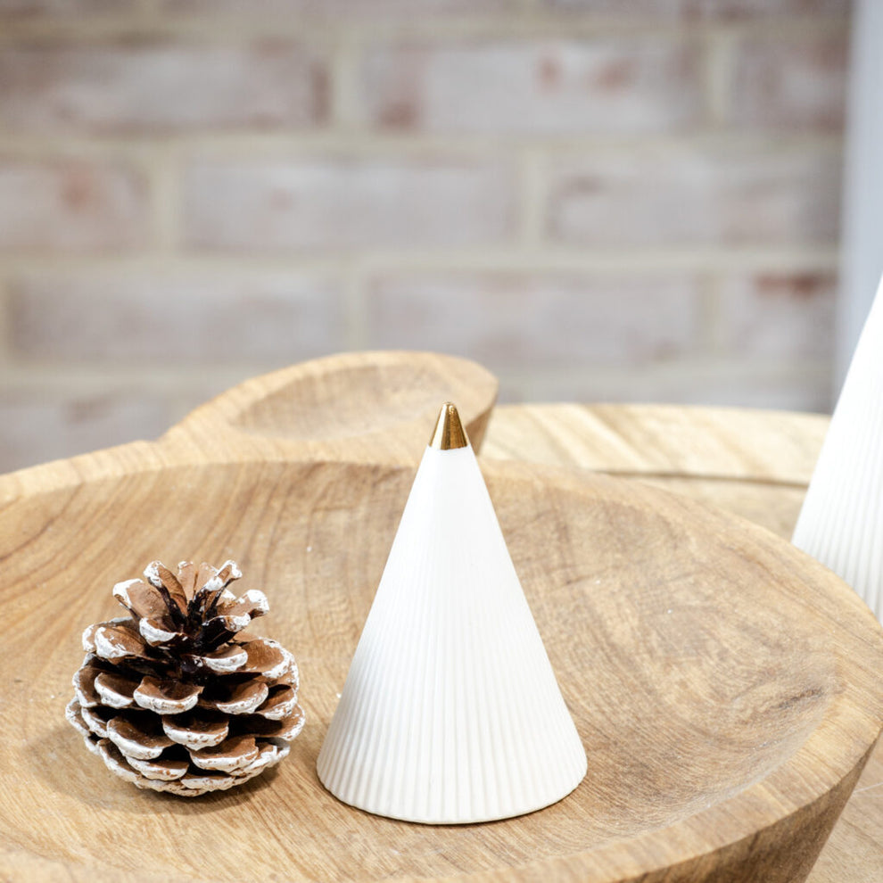 WHITE CERAMIC SPIRAL TREE