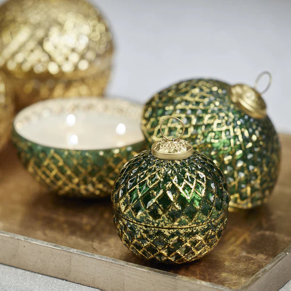 Vela perfumada con adorno de colmena - Verde Ornament Candle