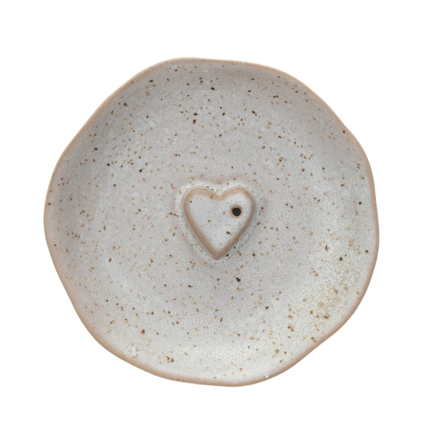 Incienso de cerámica con forma de corazón en relieve (cada uno varía)