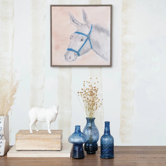 Jarrón de vidrio reciclado soplados a mano, color azul