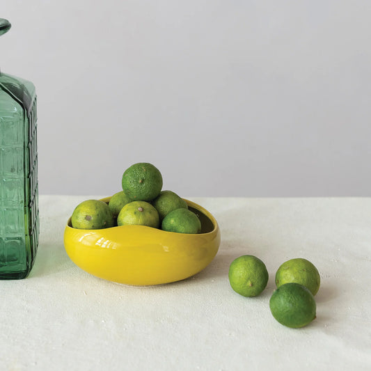 Stoneware Organic Shaped Bowl, Chartreuse / Cuenco orgánico de cerámica chartreuse