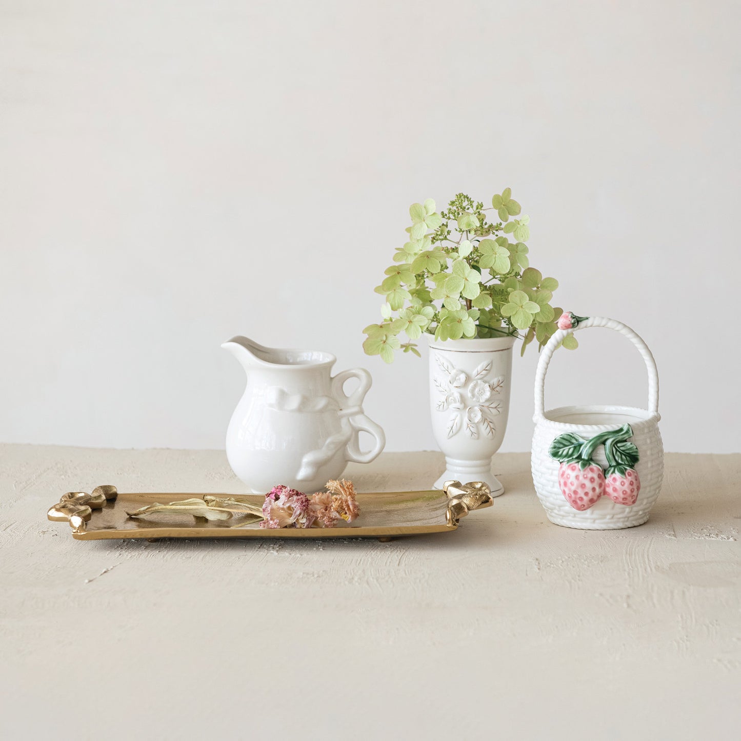 Stoneware Vintage Footed Vase - Jarrón de Cerámica