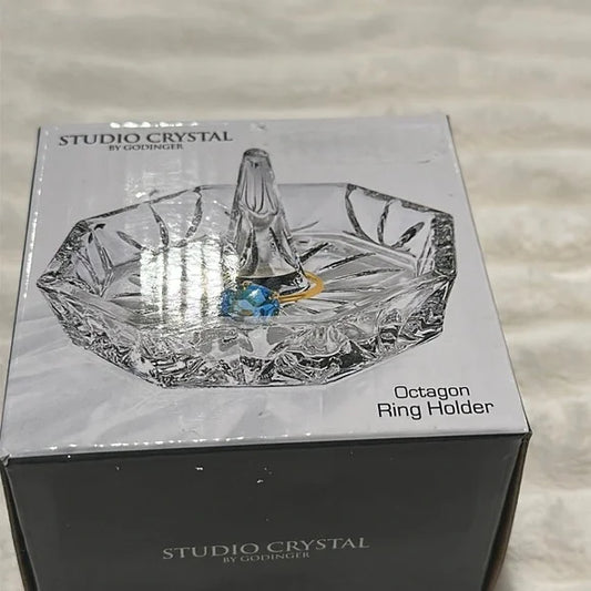 Ring Holder W Octagon Base/ Soporte para anillos y joyas con base octágono