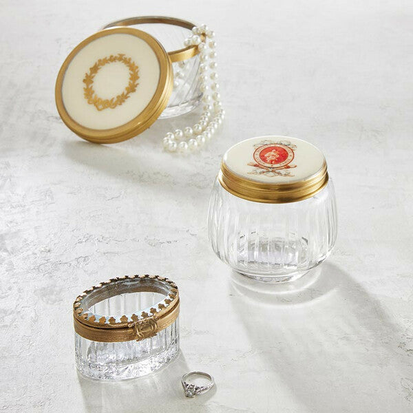 Cofre ovalada con cierre