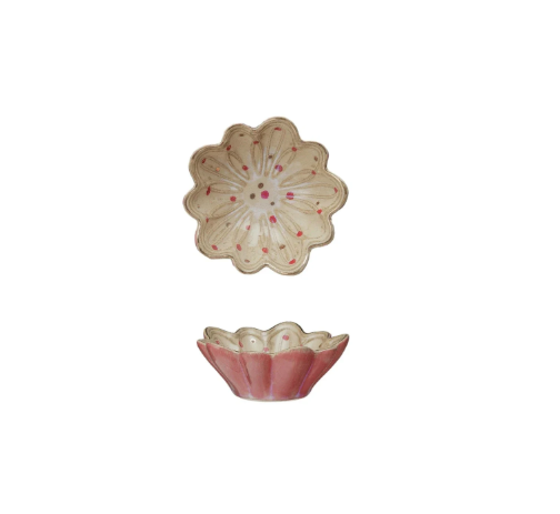 Plato decorativo de cerámica con puntos pintados a mano y galvanoplastia