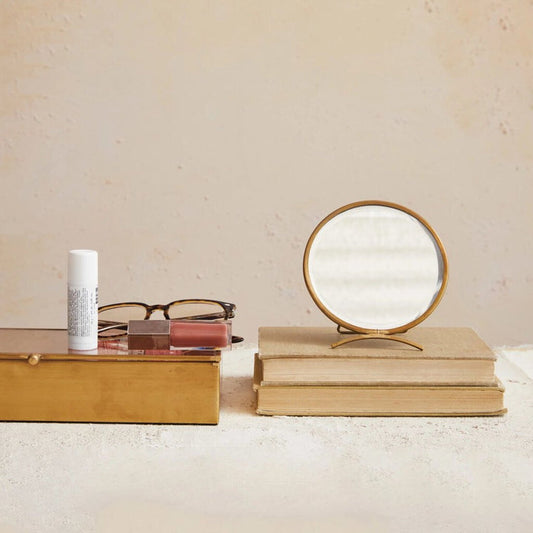 5" Round 5-1/2"H Brass Mirror w Stand, Antique Finish / Espejo redondo