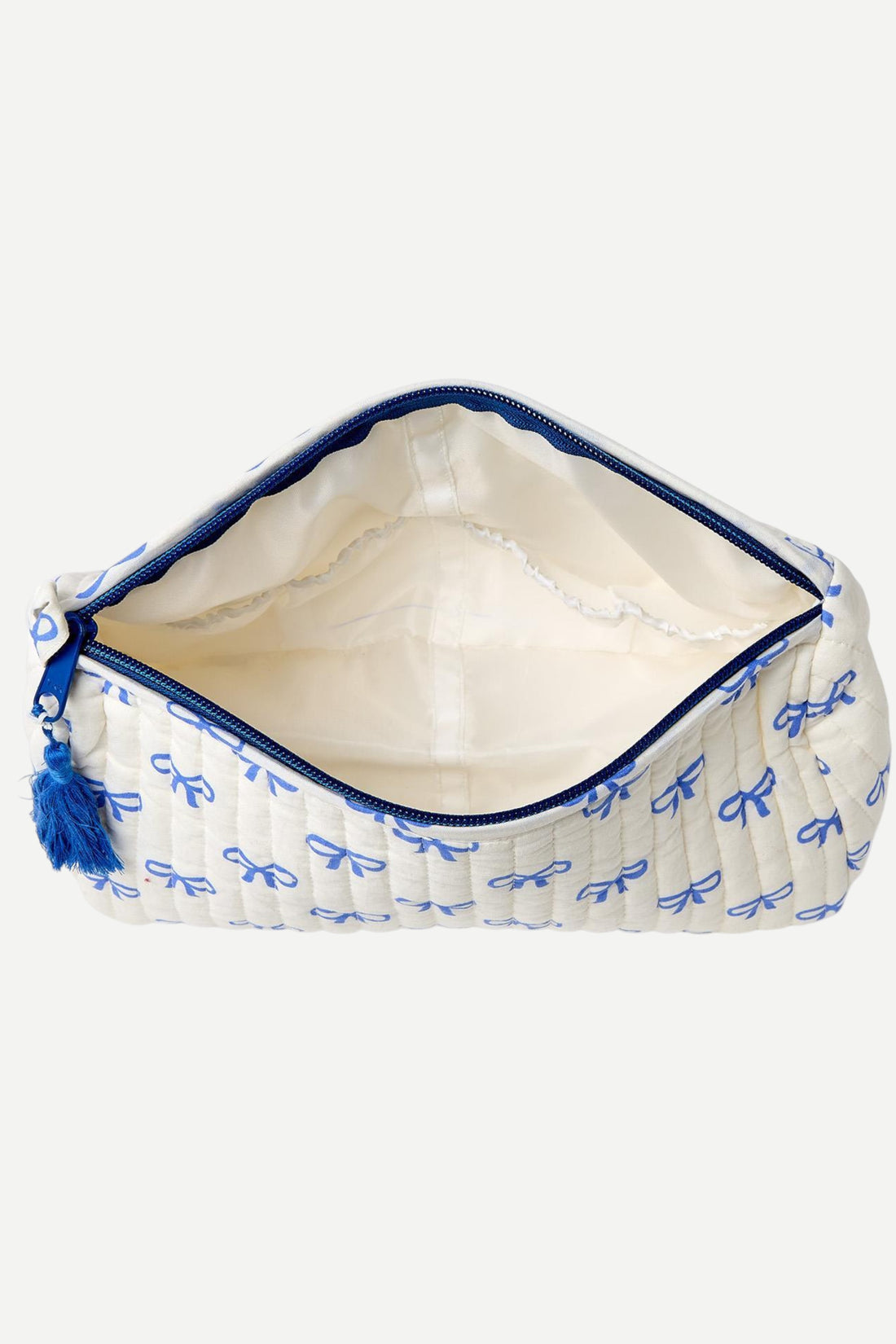 Coquette Bow Cotton Quilted Pouche