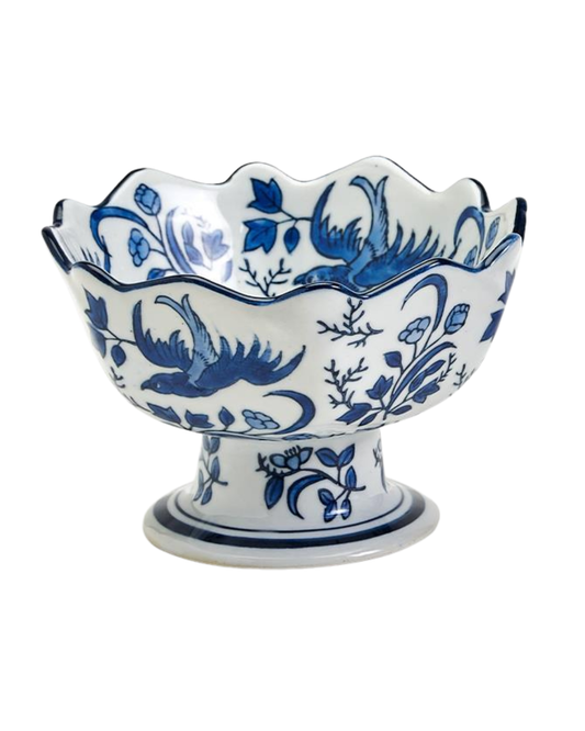 Scalloped Edge Footed Bowl - Cuenco