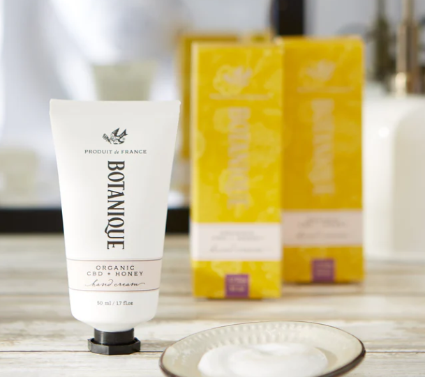 PDP KEY BOTANIQUE-CBD & HONEY HAND CREAM / Crema de manos de miel y CBD
