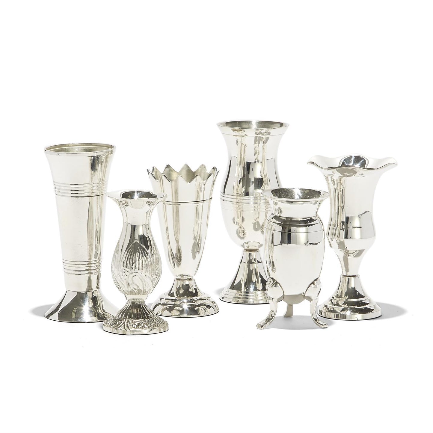 Queen Anne's Silver Vases - Jarrones Plateados