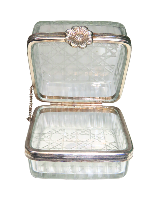 Square Glass Box With Silver Flower - Caja de Cristal con Flor Plateada