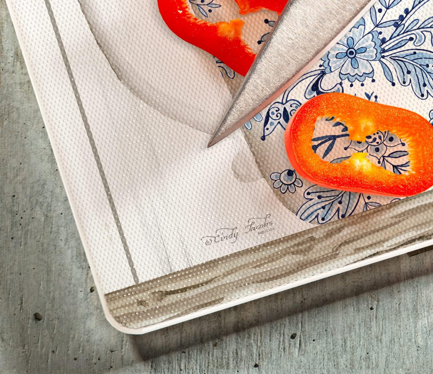 Blue & White Pottery Cutting Board - Tabla de Cortar