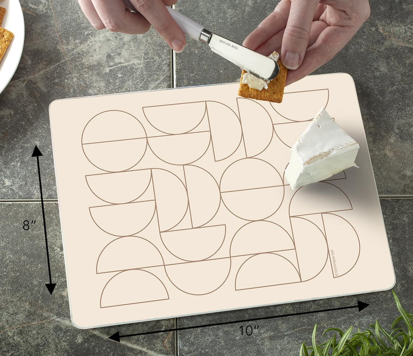 Mocha Moon Cutting Board - Tabla de Cortar