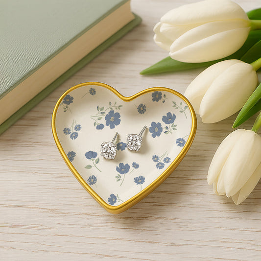 The Best 2.5" Trinket Dish & 5mm Cubic Zirconia Stud Earring Set - Juego de Aretes y Mini Joyero