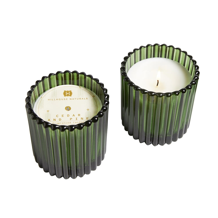 Cedar & Pine candle in green decorative glass 7oz.