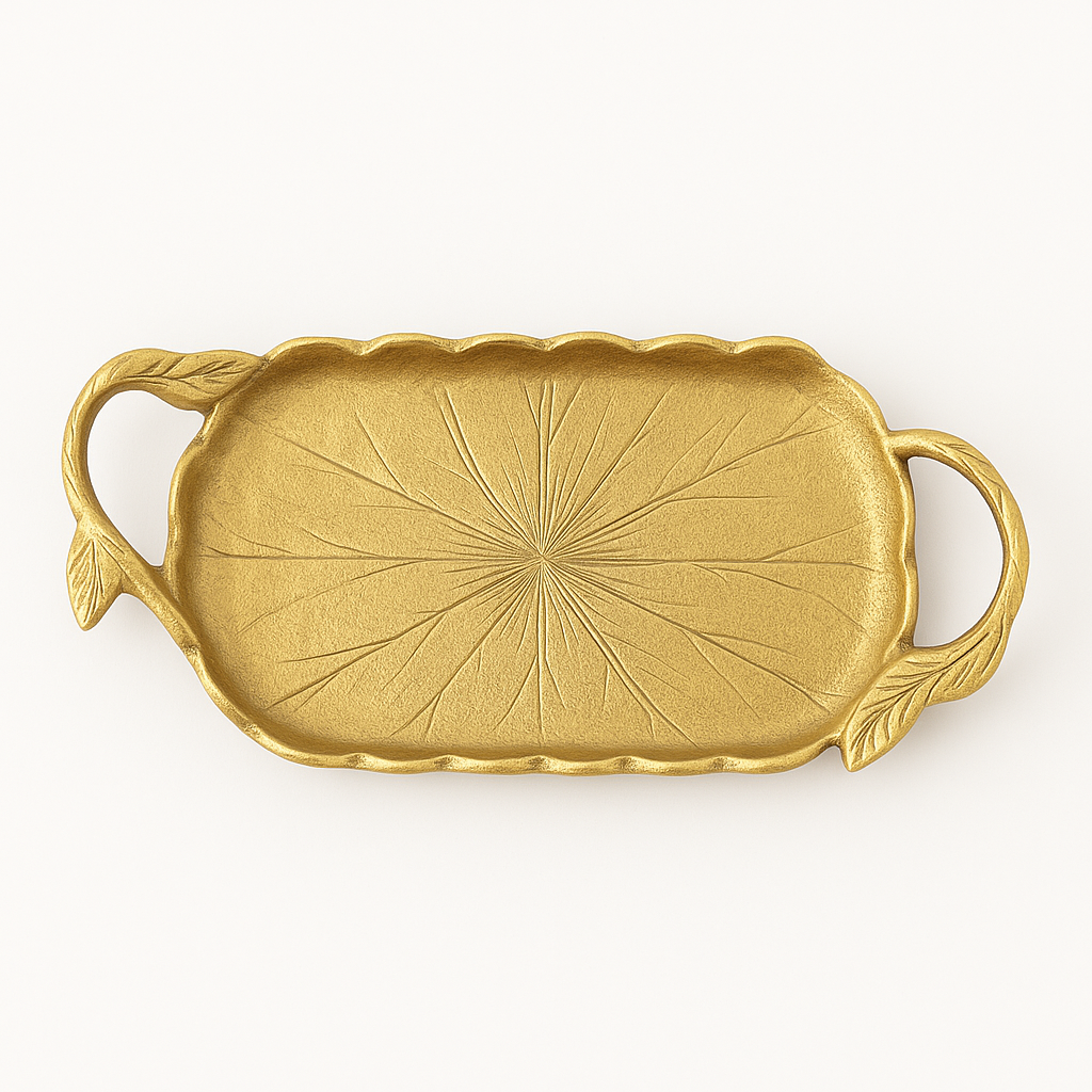Bandeja de hoja de oro con cuencos de plata S/3