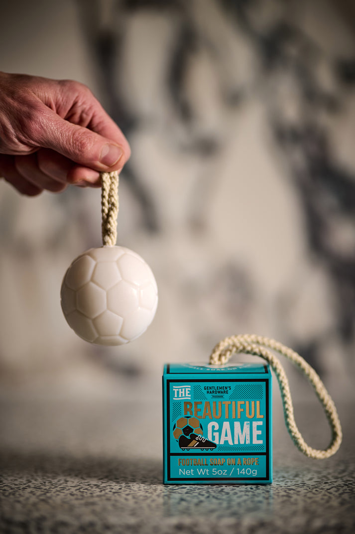 Football Shaped Soap - Mandarin Spice - Jabón en Forma de Pelota de Futbol