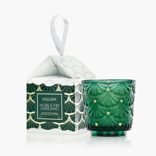 Noble Fir Garland Ornament Pedestal Candle - Vela en Caja de Regalo