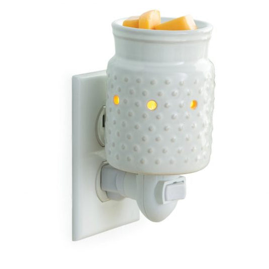 PLUGGABLE FRAGRANCE WARMER WHITE HOBNAIL - Calentador de fragancias enchufable
