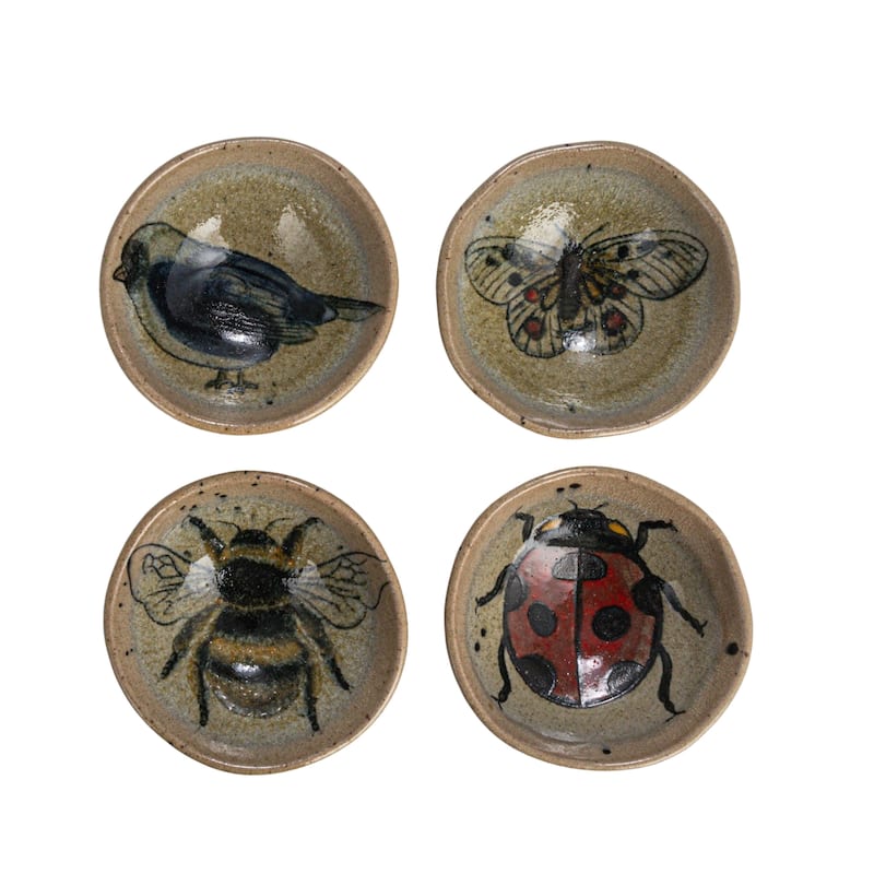 Stoneware Dish w/ Insect/Bird, 4 Styles / Plato de cerámica con insectos o pájaros en cuatro estilos