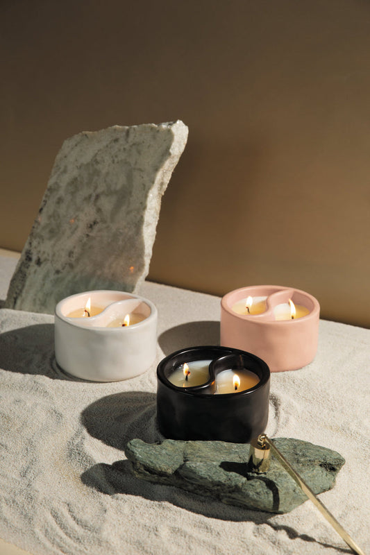 Vela Yin-Yang de 11 oz - Palo Santo + Cade
