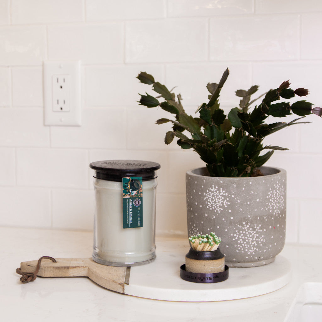 Amber & Emerald 18oz Large Jar Candle