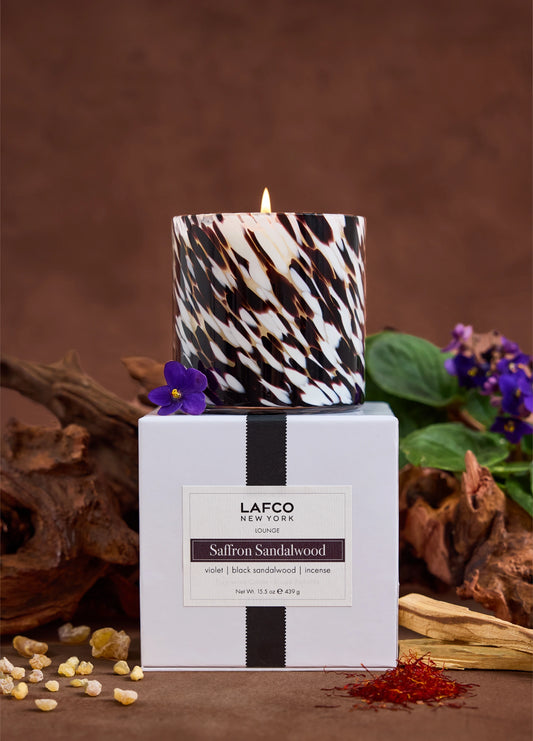 Saffron Sandalwood Signature Candle Lounge 15.5oz