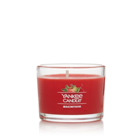 Vela Macintosh 1.3 oz -  Yankee Candle