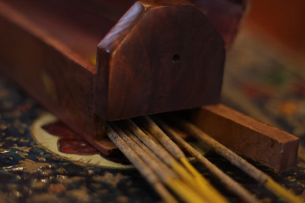 Spa - Wood Incense Box Warmer - Elephant