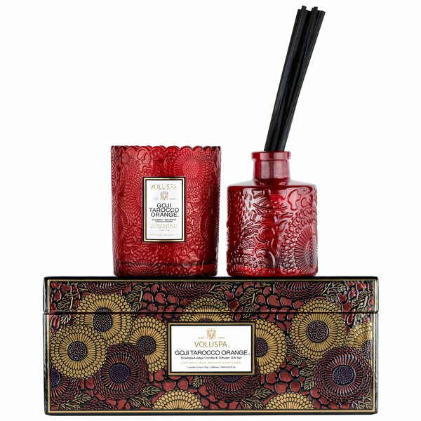 Goji Scalloped Edge Candle and Diffuser Gift Set