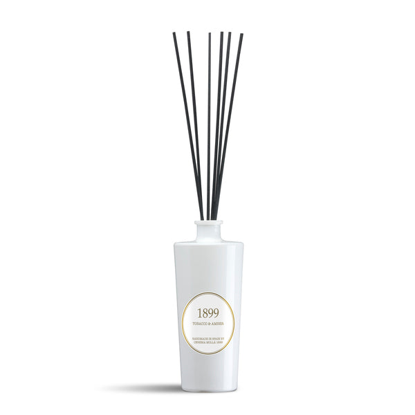 Tobacco & Amber White & Gold 16.9 Oz Premium Reed Diffuser